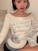 Girls' Retro Slim-Fit Off-Shoulder Long Sleeve T-shirt with Artistic Notes