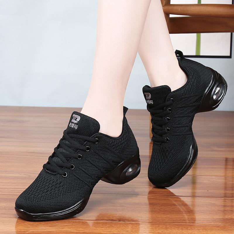 Frühlings- und Sommer-Quadratttanzschuhe, neue Modelle sind auf dem Markt, Tanzschuhe mit weicher Sohle und mittlerem Absatz, atmungsaktive Netz-Tanzschuhe, Matrosen-Tanzmodelle