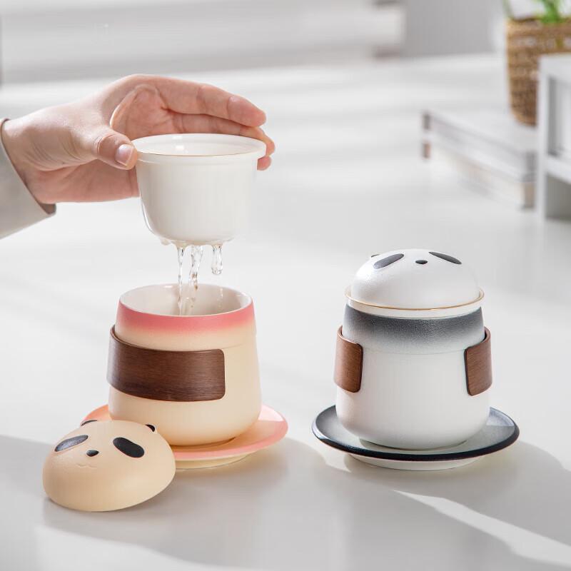 Nanshan Gentleman Panda Ceramic Tea Infuser Cup
