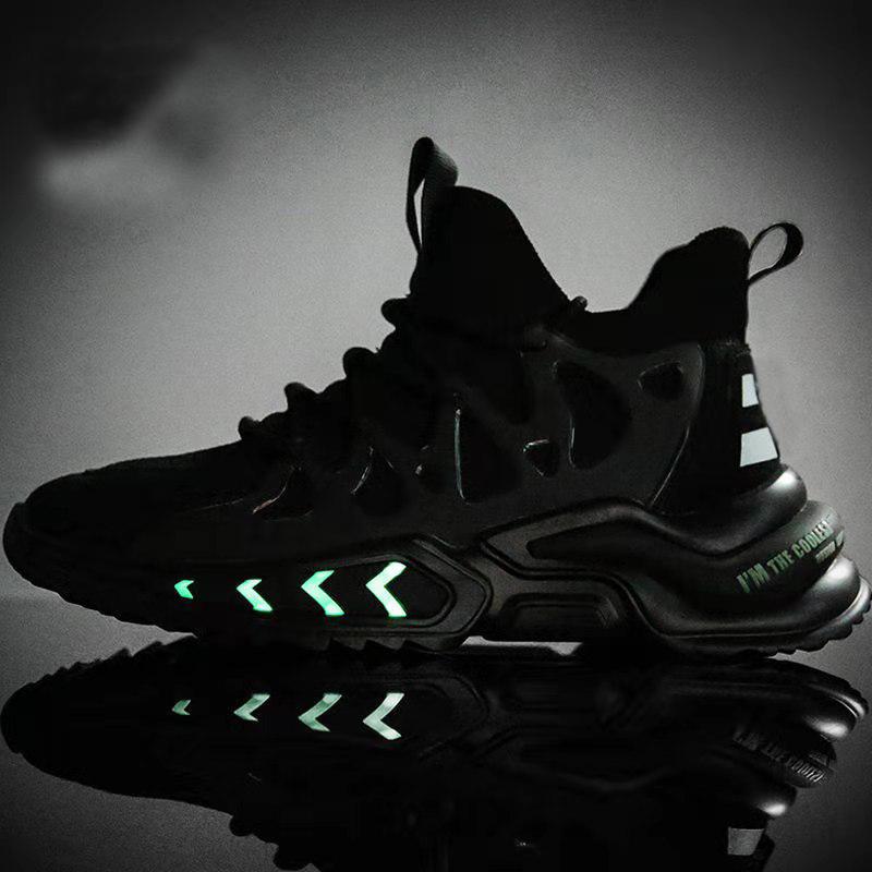 New Fashionable and Beautiful Craftsmanship Honeycomb Breathing Non-slip Injection Molding Sports Men's Casual Shoes