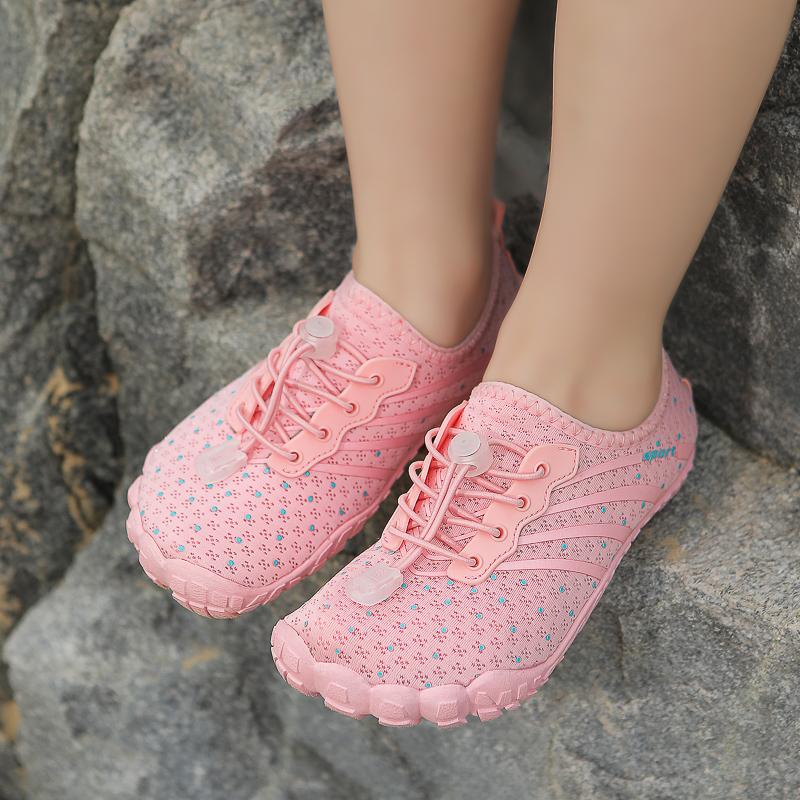 Scarpe Aqua da Bambino per Nuotare a Piedi Nudi Asciugatura Rapida Scarpe da Spiaggia per Camminare e Guadare Bambini Ragazzi Ragazze Scarpe Traspiranti per Sport Acquatici