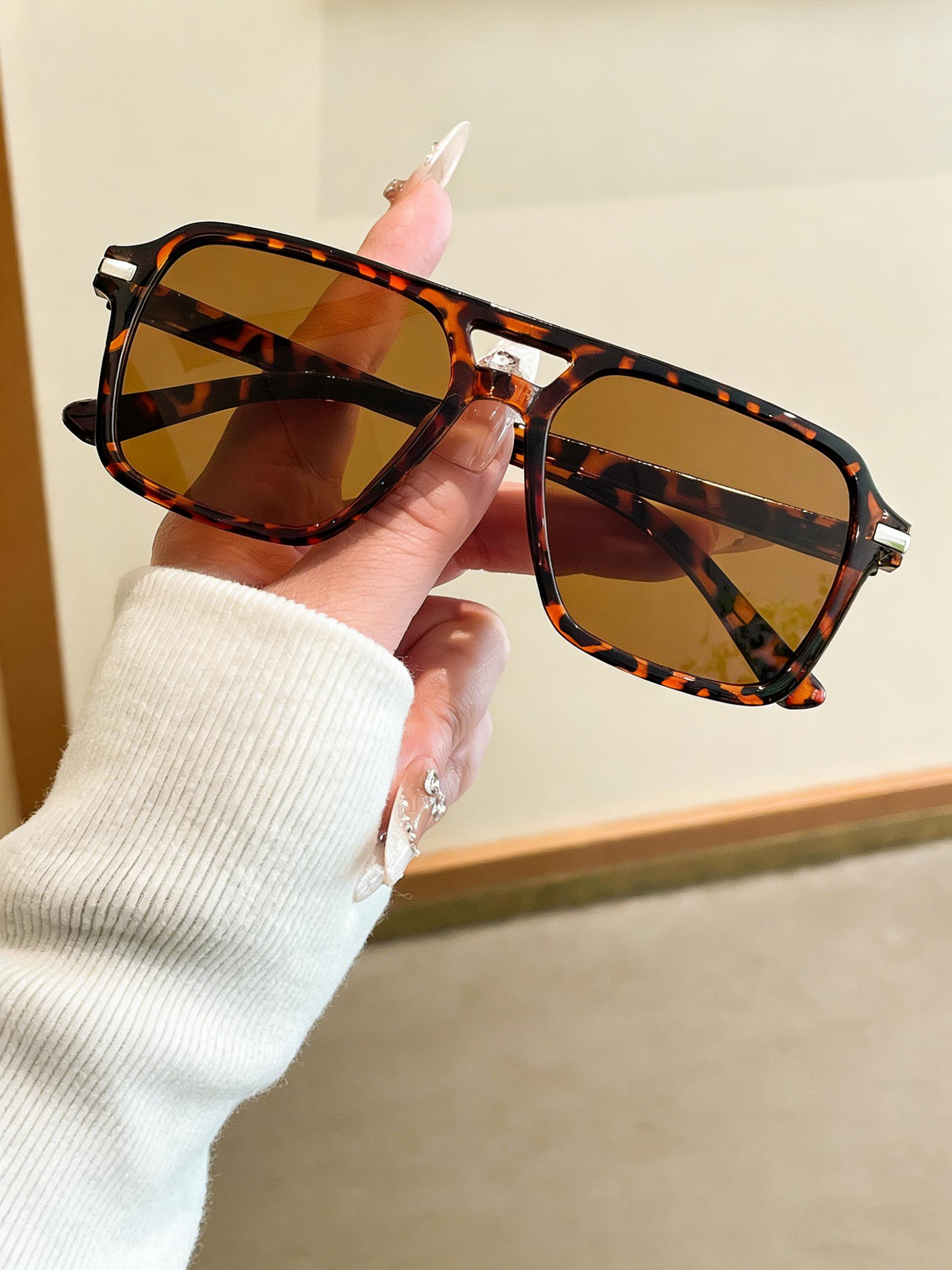 

1PC Fashion Pilot Sunglasses with Leopard Print Frame Dual Bars Suitable for Daily Wear Photography Various Face Types