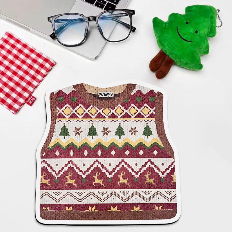 

Очаровательный коврик для мыши с принтом свитера - Стильный, высококачественный настольный аксессуар для офиса или общежития 23x23 cm Christmas tree