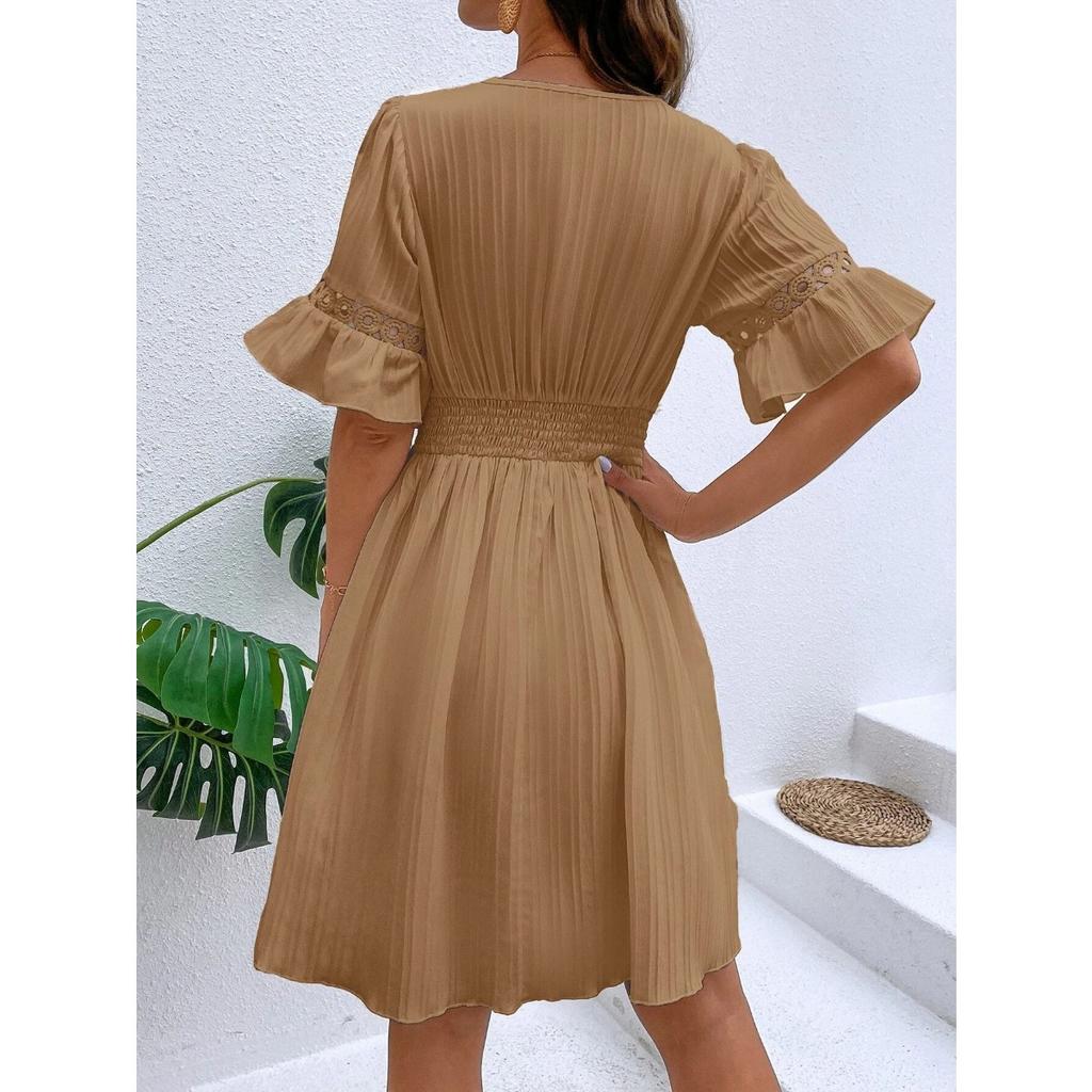 Women's New Summer Splicing Lace Fashion V-neck Waist Solid Color Dresses