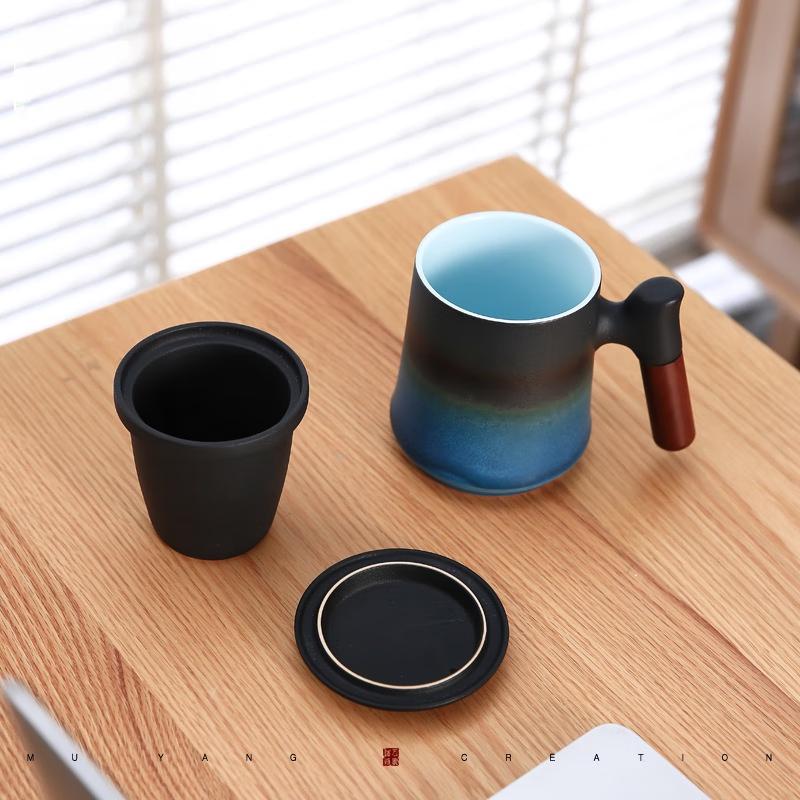Ceramic Tea Infuser Cup with Wooden Handle