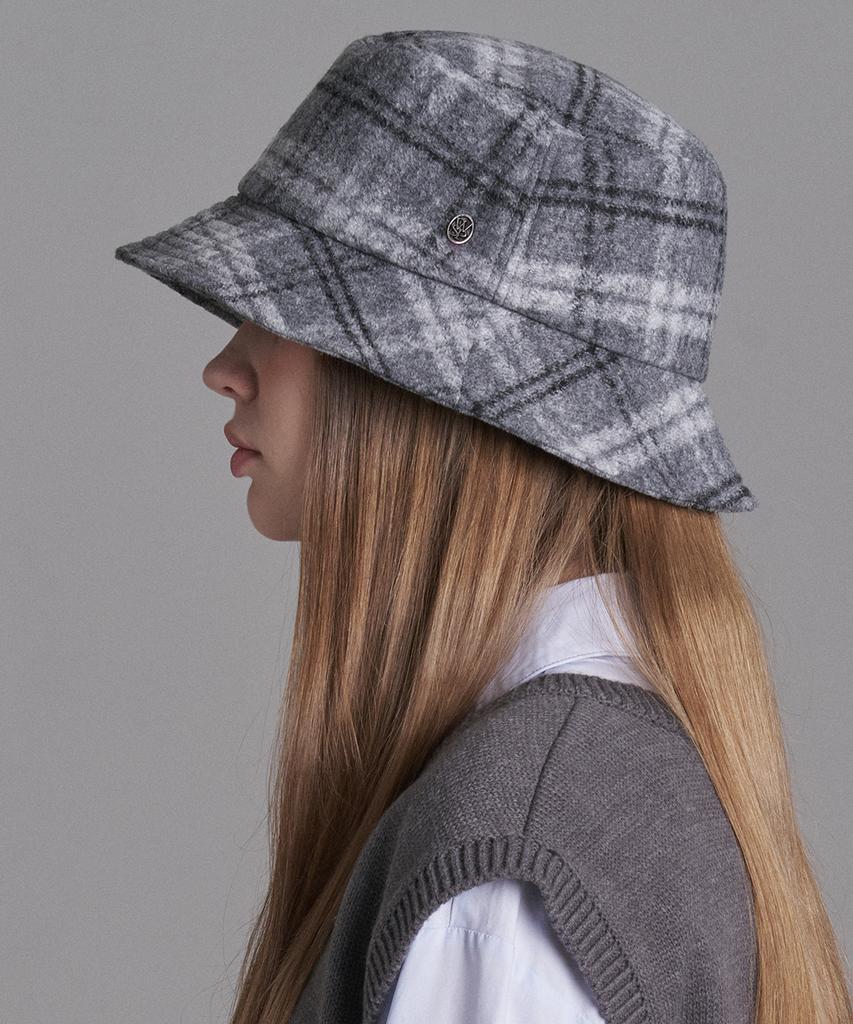 Hwaiteusaenjeu Purple Label Tartan Check Bucket Hat Ash Bun