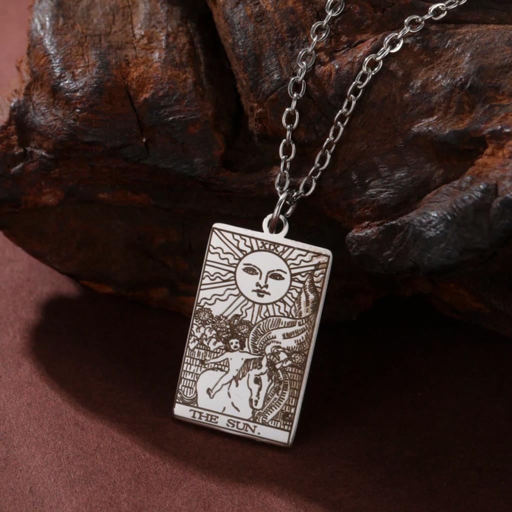 Tarot Card Necklace The Sun Tarots Stainless Steel Necklaces Divination Major Arcana Jewelry Gift Good Luck Talisman