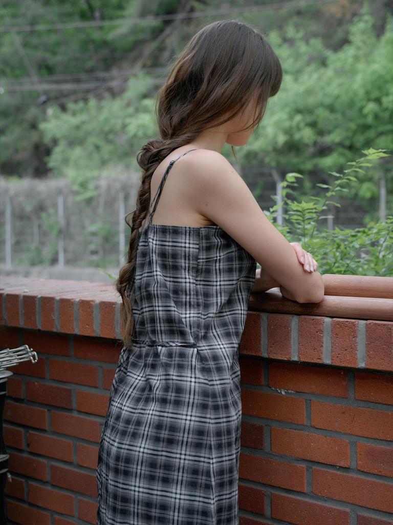 Elssibeui Cotton Plaid Check Strap Dress_Black