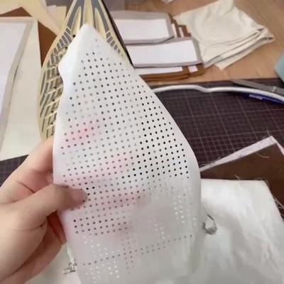 Housse de Protection en Fer Bouclier Surface Lisse Antiadhésive Résistant à la Chaleur Ajustement Universel