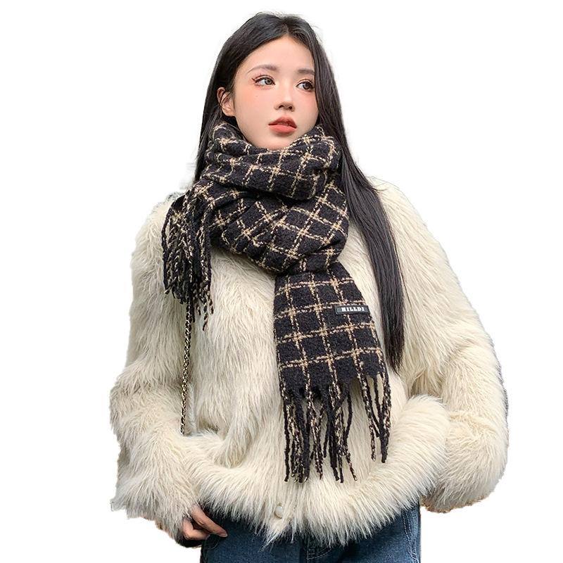 Autumn and Winter Casual Comfortable Warm Breathable Outer Scarf Simple Personality Plaid Printing Outdoor Play Cold Scarf