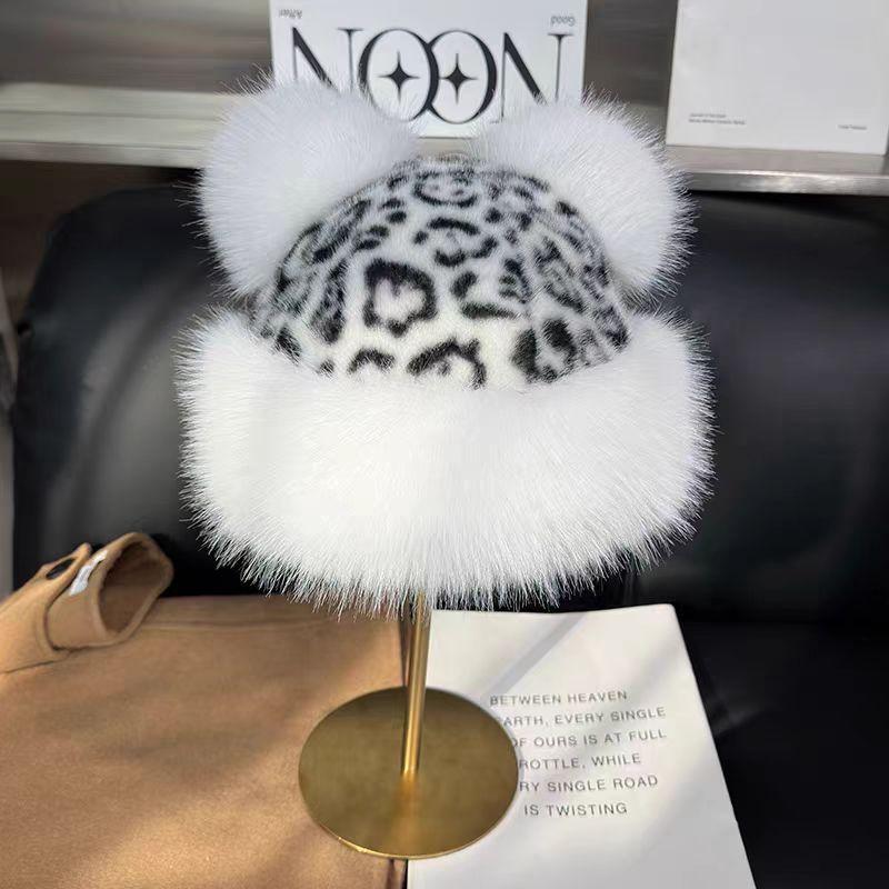 Niedliche Plüschmütze mit kleinen Bärenohren für Damen im Winter, vielseitige Mütze, die das Gesicht kleiner erscheinen lässt, mit Ohrenschutz, plus Samt, warme nordostmongolische Mütze