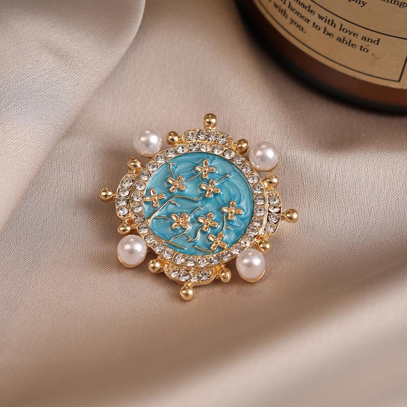 Exquisite High-End Schmetterlingsbrosche für Damenmode - Elegante Corsagen-Nadel & Kleidungsaccessoire