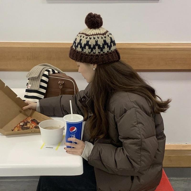 Hairball loose knitted hat women's autumn and winter ear protection warm cold hat cute thick wool hat winter big head circumference