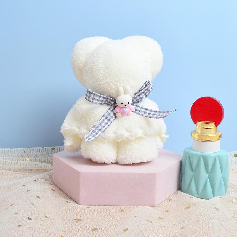 Creative Little Bear Hand Towel Souvenir for Weddings and Celebrations 11 x 13 cm белый