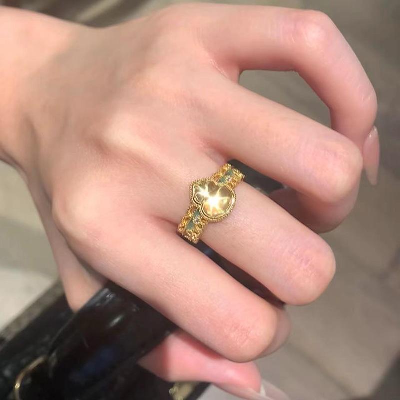 Golden Flower Butterfly Ring Women's Niche Light Luxury High Sense Versatile Open Ring Index Finger Ring New Jewelry