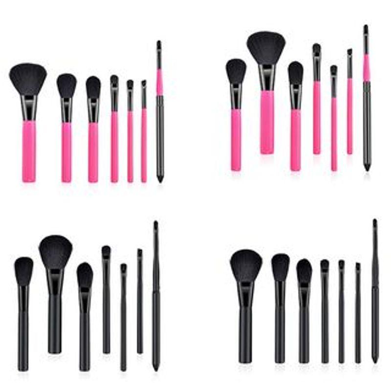 Stroke of Beauty - Set of 7: Makeup Brush with Wooden Handle