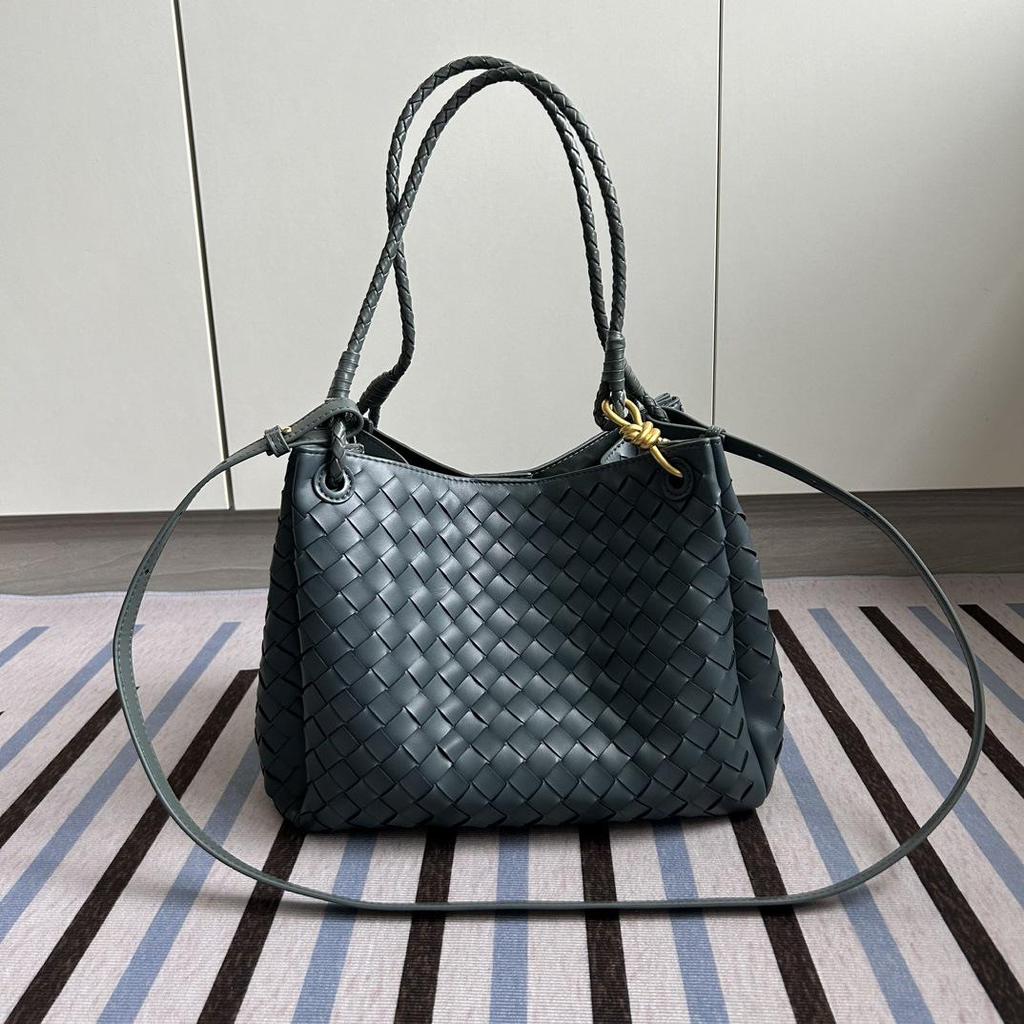 2024 Fall/Winter Women's Leather Braided Basket Bag - Handheld & Crossbody