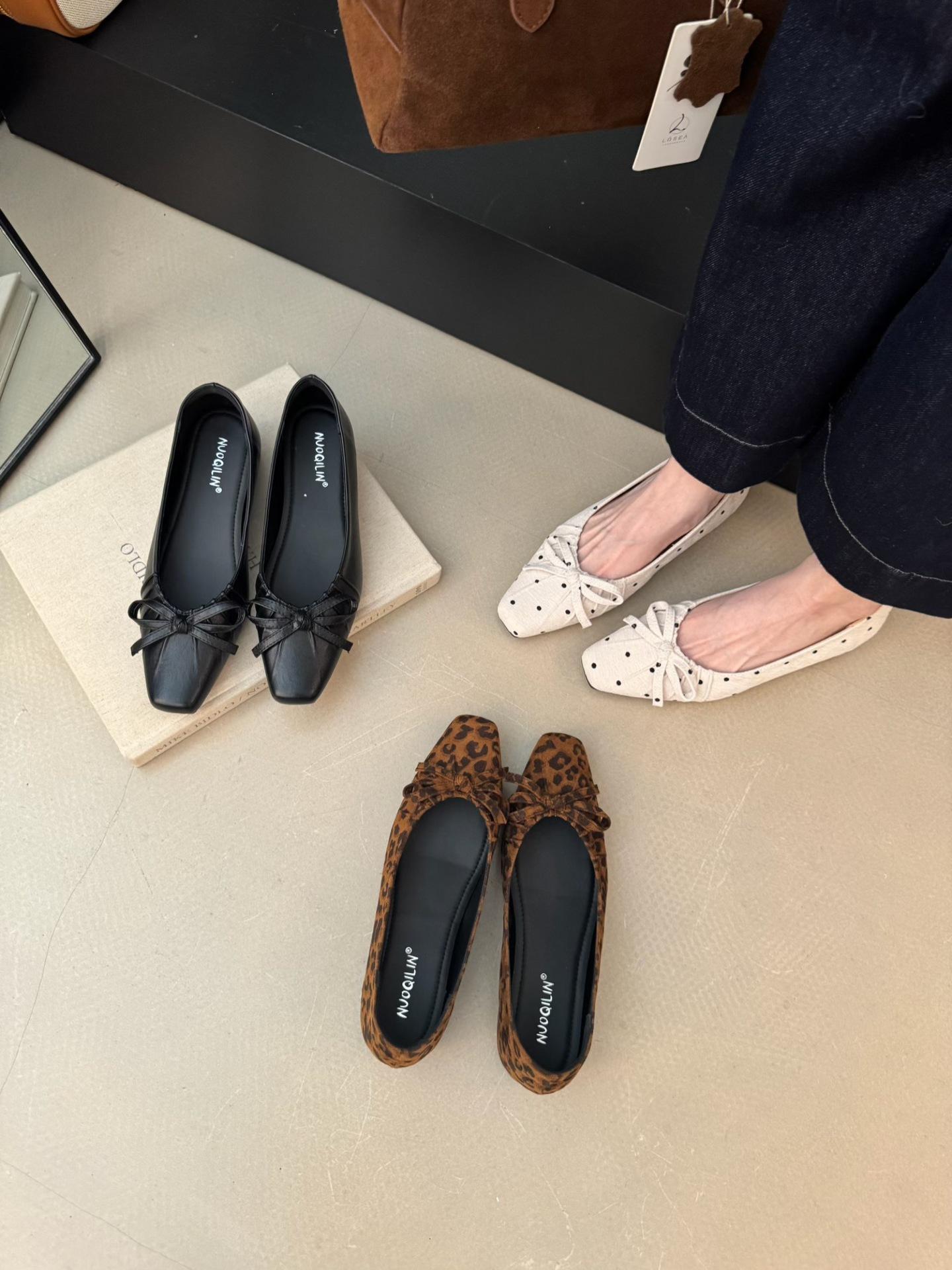 

Niche design fashionable and simple polka dot thick heel single shoes French retro bow feeling ballet shoes versatile 39 леопардовый