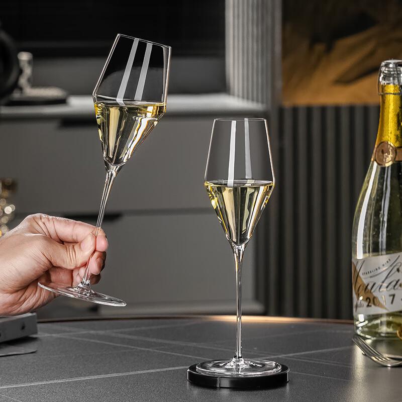 Genas European Crystal Champagne Flutes