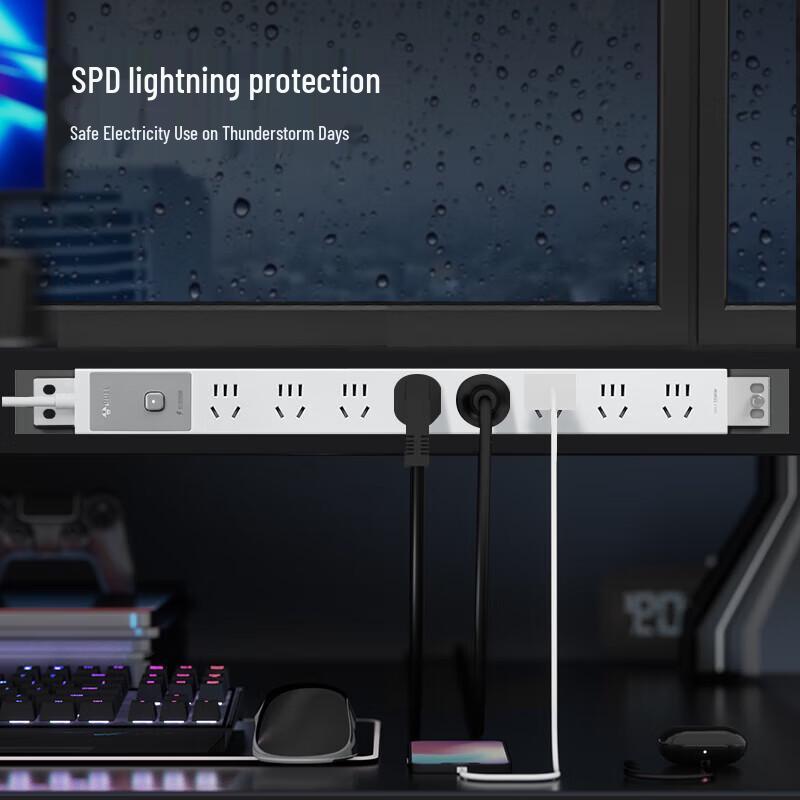 BULL PDU Desktop Surge Protector Power Strip
