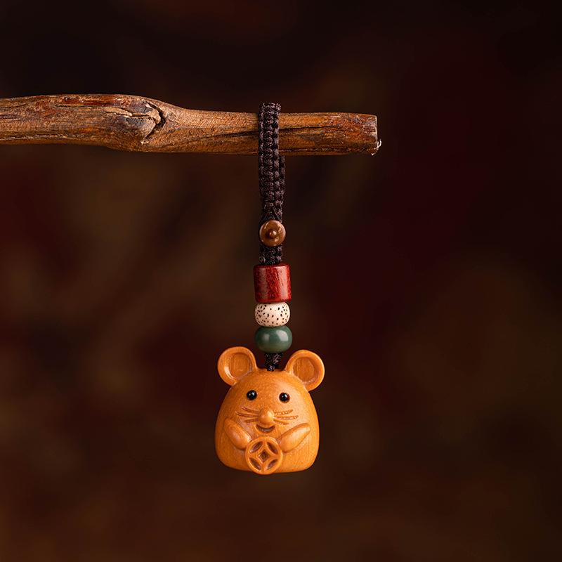 Sandalwood Zodiac Keychain: Rat, Ox, Tiger, Rabbit, Snake, Horse, Sheep, Monkey, Rooster, Dog, Pig, Dragon Car Pendant