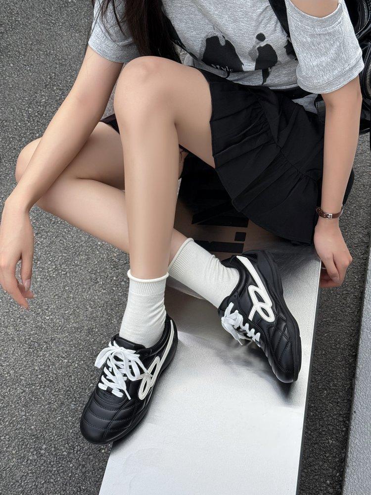 

Cowhide version~ Bai Jingting s same German training shoes for women s 2025 summer new soft-soled lightweight casual sports shoes Forrest Gump shoes 35