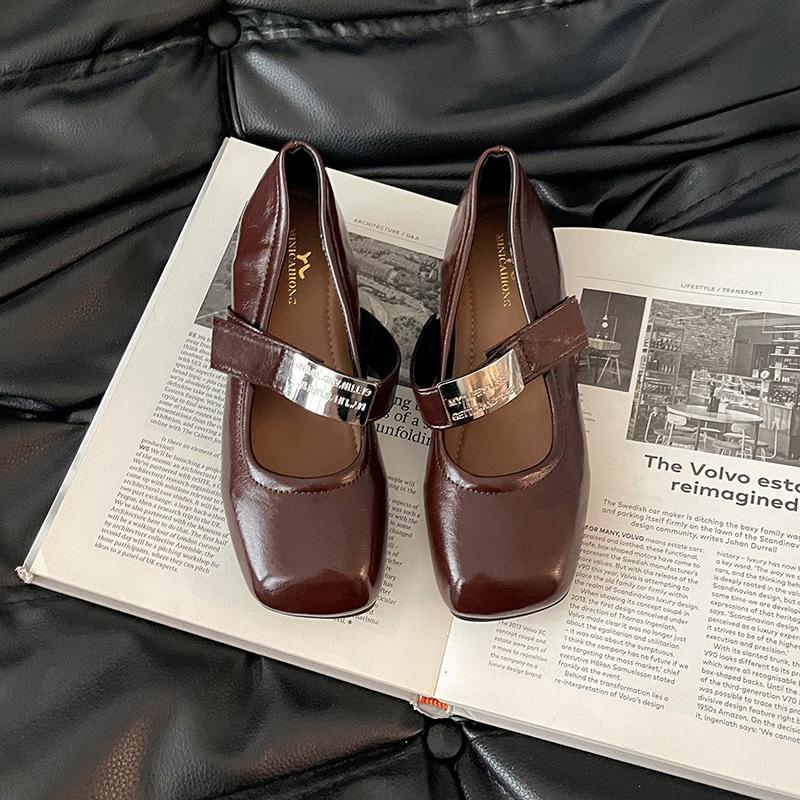 Versatile temperament One-word buckle square head shallow mouth single shoes women's summer fashion heightening buckle thin wedge heel Mary Jane shoes