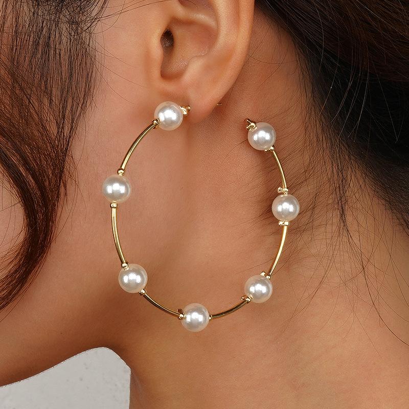 European and American Large Circle Pearl Earrings Women's Korean Versatile Exaggerated Circle Pearl Earrings