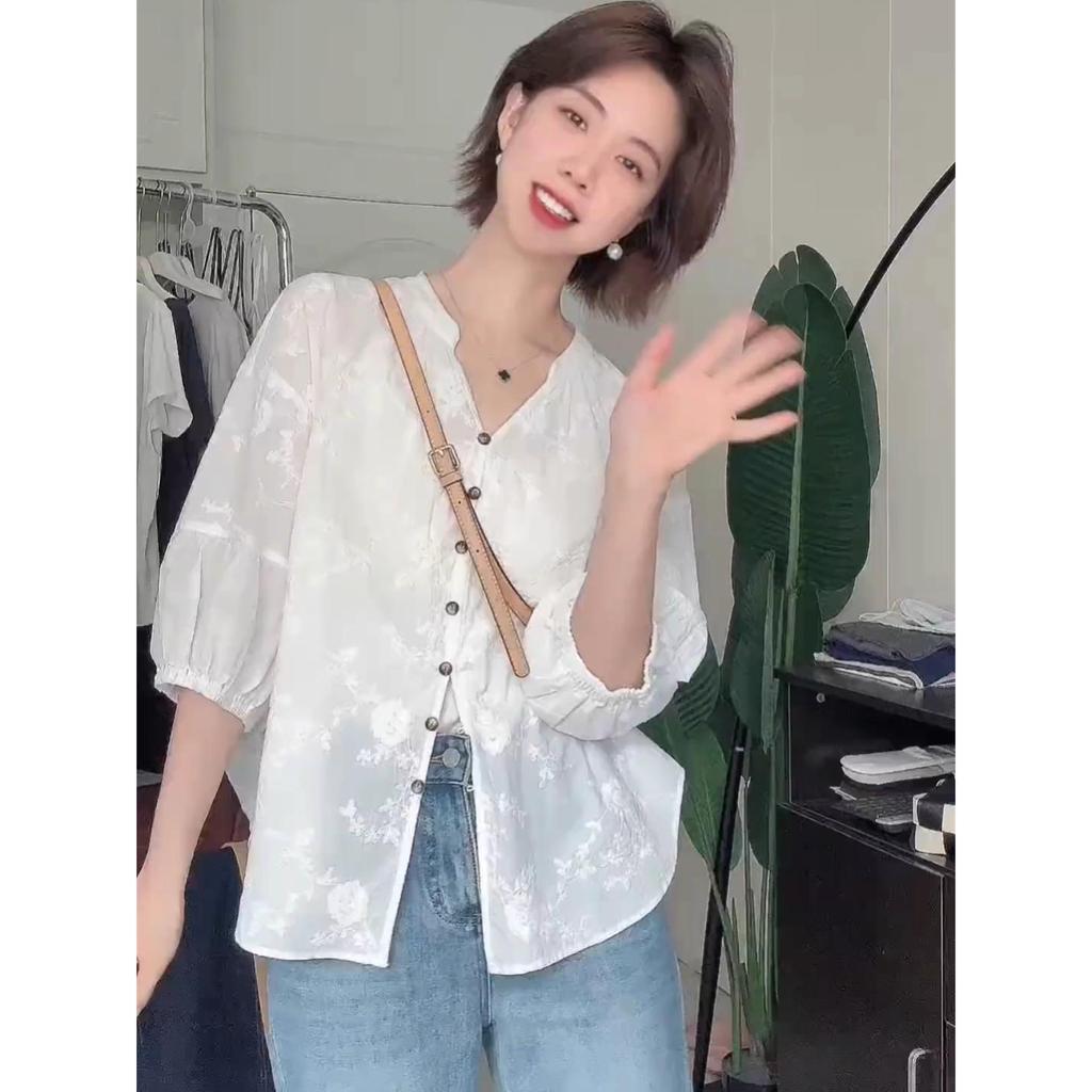 Elegant Embroidered Summer 2025 Women's Seven-Sleeve Top