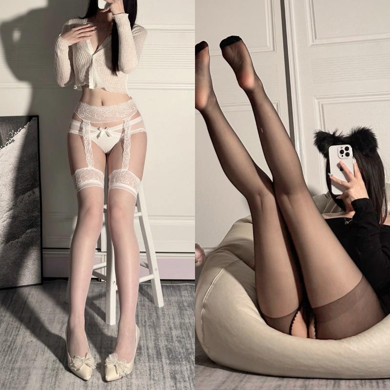 Sexy Underwear, Sexy Lace Suspenders, Integrated Stockings, Seductive Splicing with Feet, Free Stockings, Pure Passion