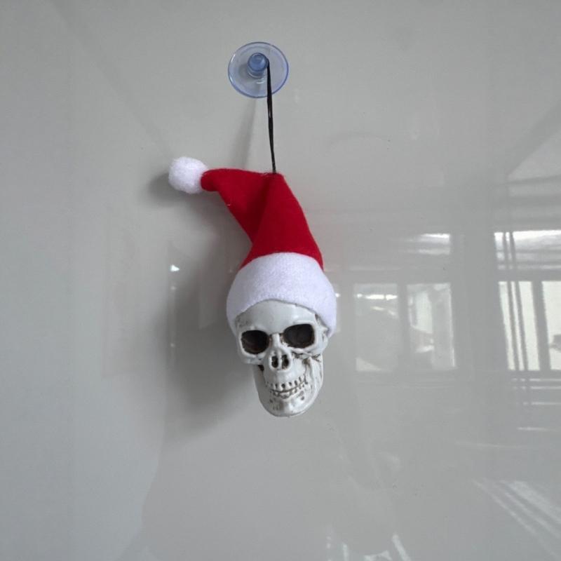 5Pcs Plastic Skeleton Head Halloween Hanging Decoration With Santa Hat For Mantels Door Window Christmas Tree Decoration