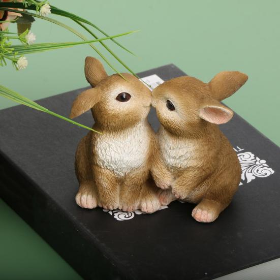 Easter Bunny Figurine Resin Kissing Bunny Sulpture Small Cute Rabbit Statue Collectible Ornaments for Home