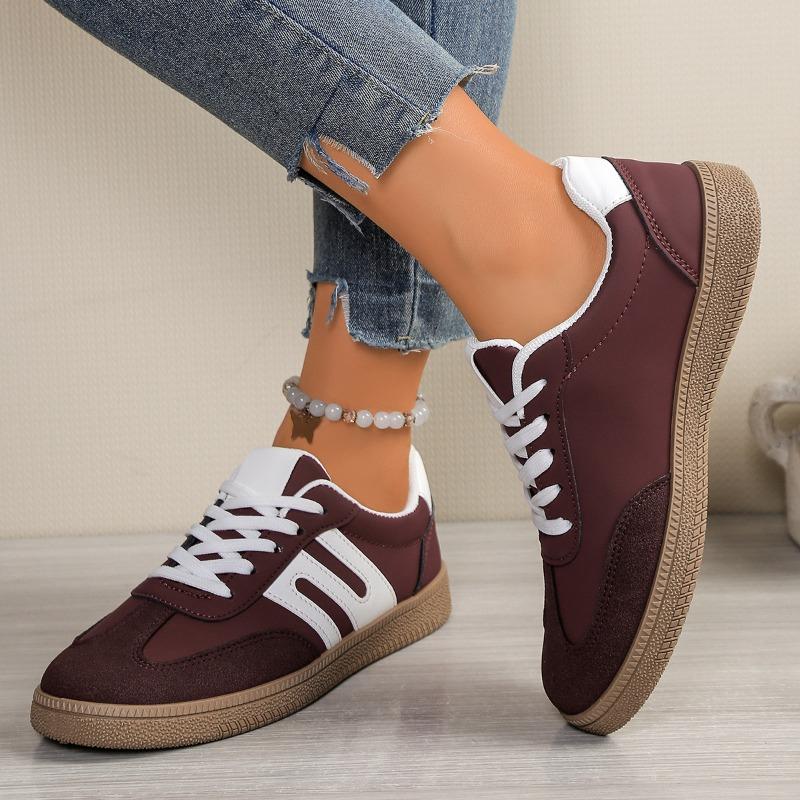 Women‘s Shoes Casual Board Versatile Retro Single Large Size German Training Sports.