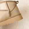 Snow boots women's short leather surface non-slip new velvet thickened thermal shoes non-slip snow platform shoes cotton shoes
