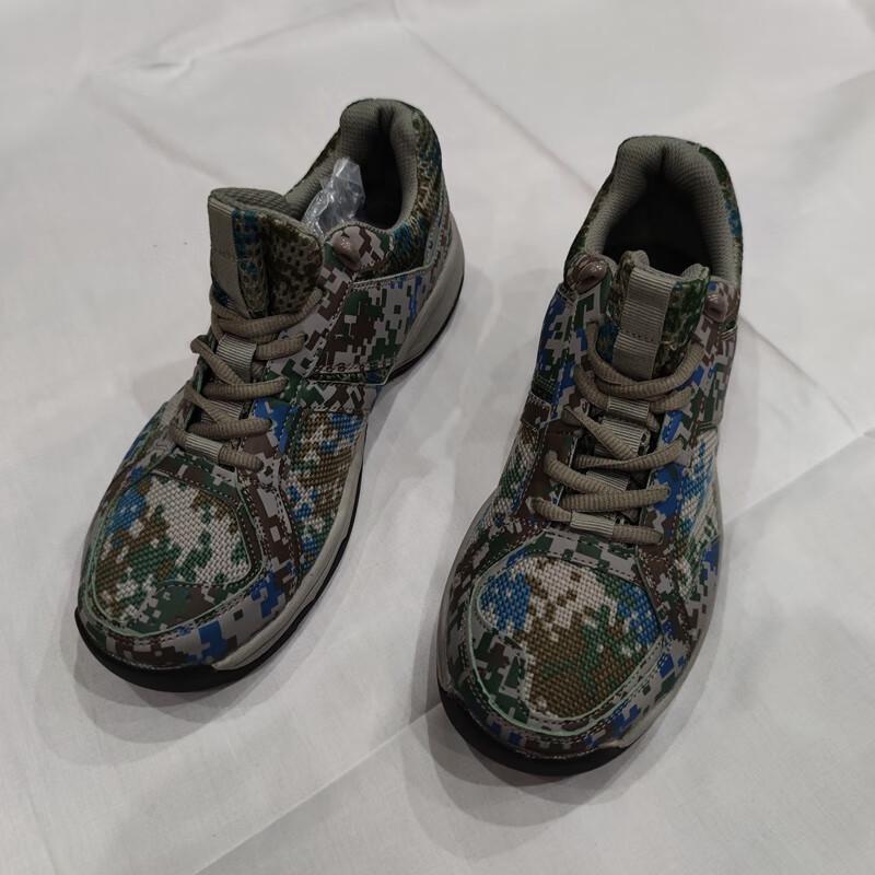 

LIECHENG Camouflage Outdoor Training and Hiking Shoes 35-43