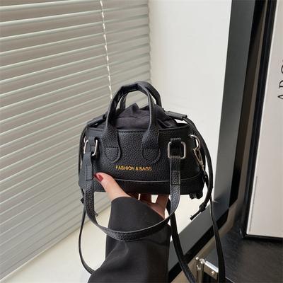 Handheld Summer Bag Women's Crossbody Bag Mini Niche Design Candy Color Crossbody Lipstick Red Bag Shell Bag