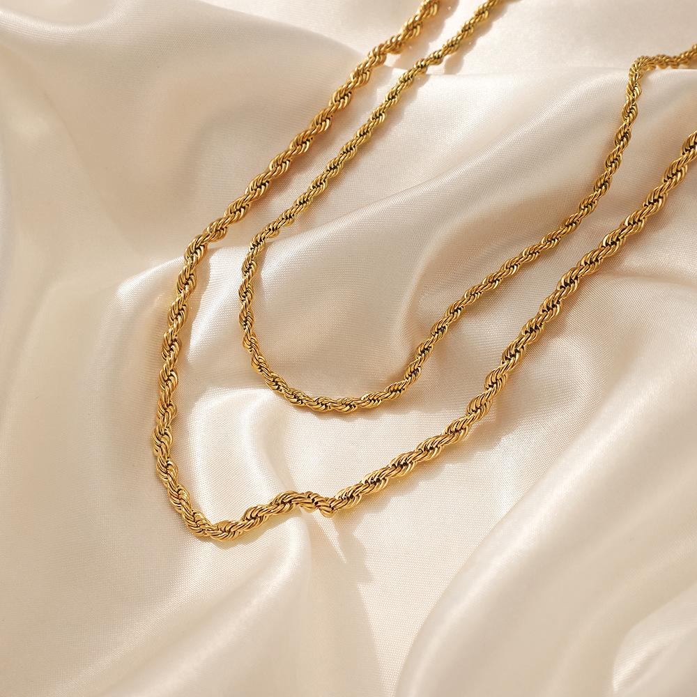 European and American fashion new 1mm/1mm twist chain necklace women, simple stainless steel necklace neck chain jewelry
