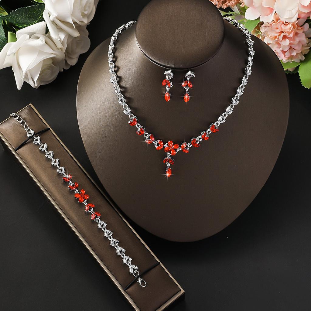 Niche light luxury flower collarbone necklace bracelet stud earrings jewelry set