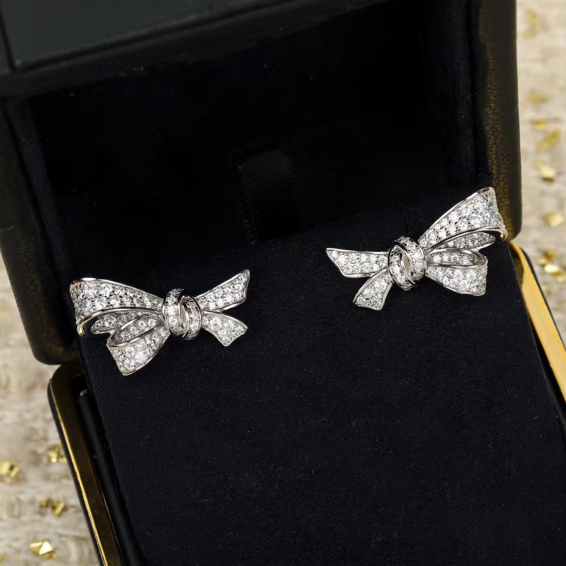 

Новый Горячий Бренд Винтажные Серьги Роскошные Украшения для Женщин Серьги-Бантики Свадебные Помолвочные Чистое 925 Серебро Вечеринка Серьги-Пуссеты