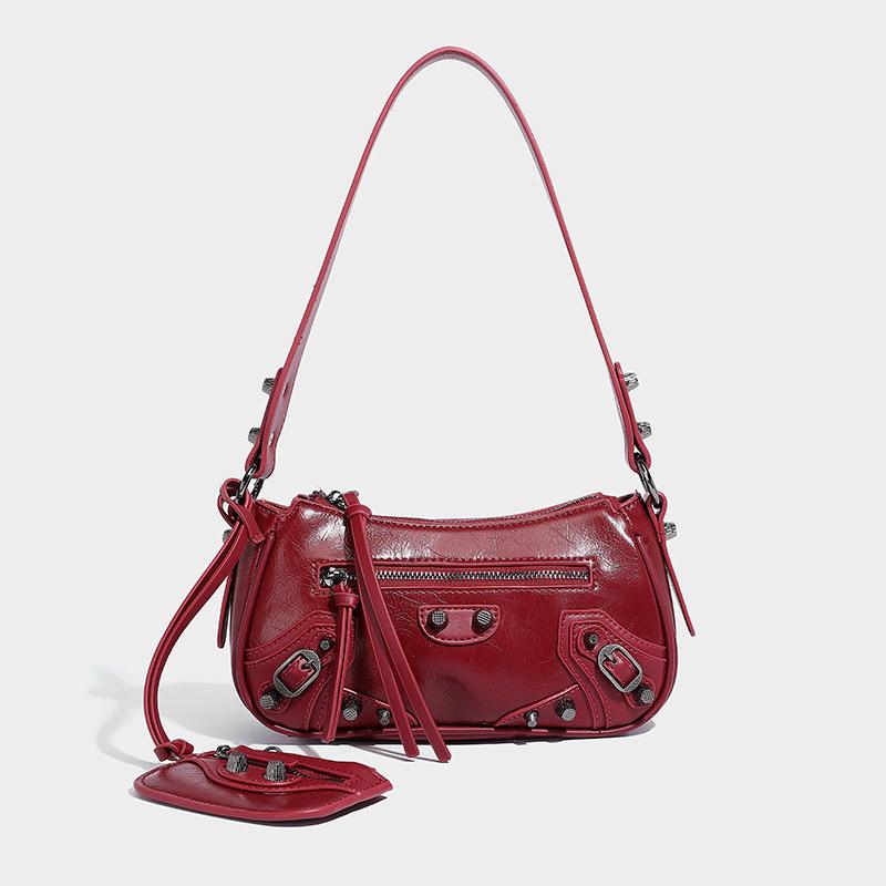 

2024 autumn and winter high-end locomotive style underarm fashion Spice Girl versatile niche rivet single shoulder messenger bag бордовий