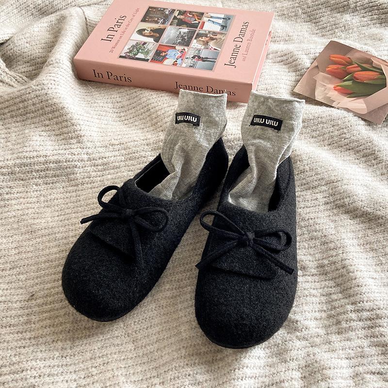 

Round head flat bottom casual Birkenstocks women s 2025 autumn new versatile retro fashion bow with skirt single shoes 40 чорний