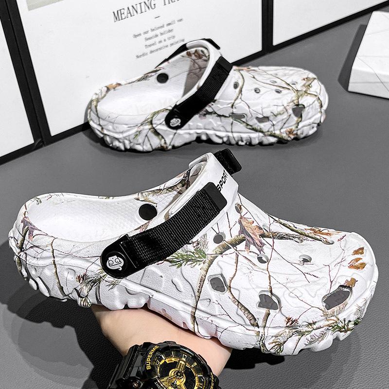 Hole Shoes Men's Summer 2025 New Eva Non-slip Driving Bag Head Slippers Outdoor Beach Sandals Men's Outer Wear