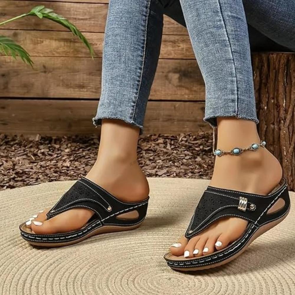 Super Hit Sandals for Women Women'S Wedge Toe-Thong Sandals Breathable Perforated Buckle Design Comfort Summer Footwear