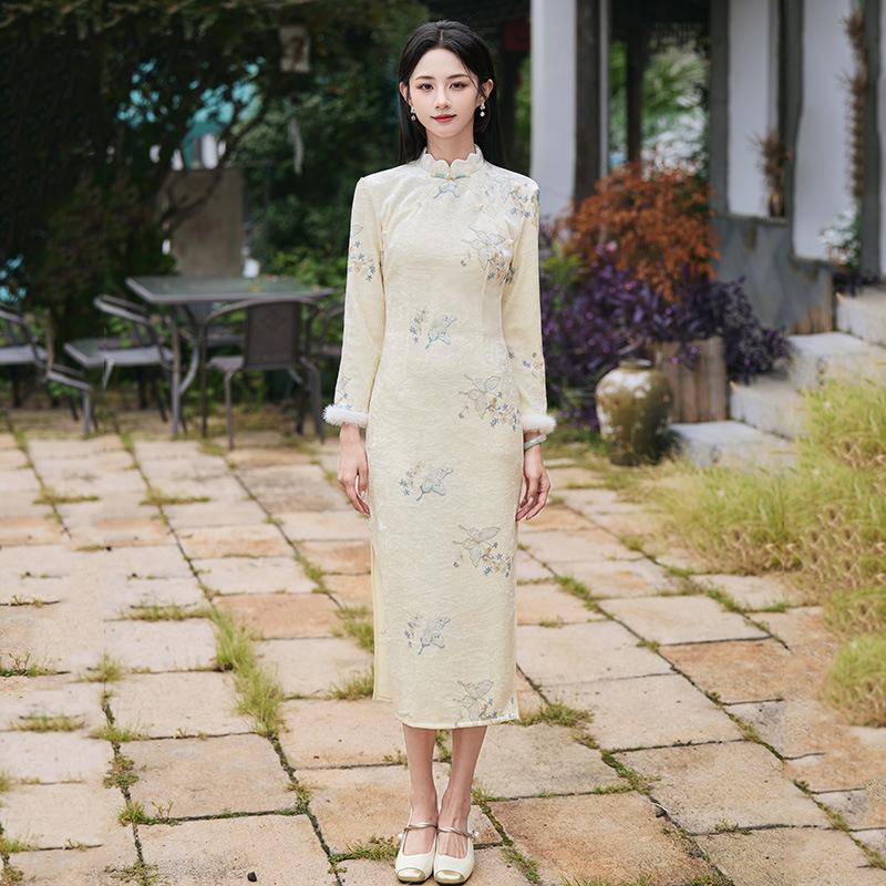 Beige velvet winter clothing national style new Chinese long-sleeved cheongsam winter thick improved young inner model