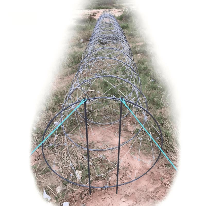 TLXT Simulation Razor Wire Model