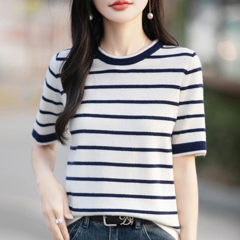 

2025 Summer Women s Cotton Knitwear: Short Sleeve T-Shirt & Round Neck Vest L