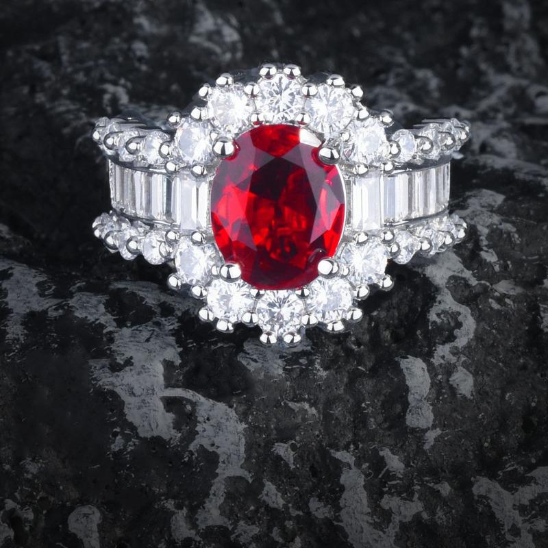 BELLA BOX Fortschrittlicher Designerstil Eingelegt mit Imitation Natur Königlicher Blauer Ring, Taubenblutroter Diamantfarbener Schatzring, Damenring