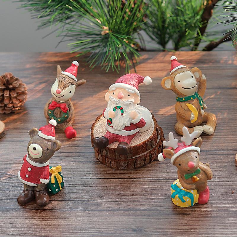 Miniature Santa Claus Elk Snowman Cute Animal Resin Micro Christmas Tree Ornaments Desktop Decoration Crafts Xmas Gifts