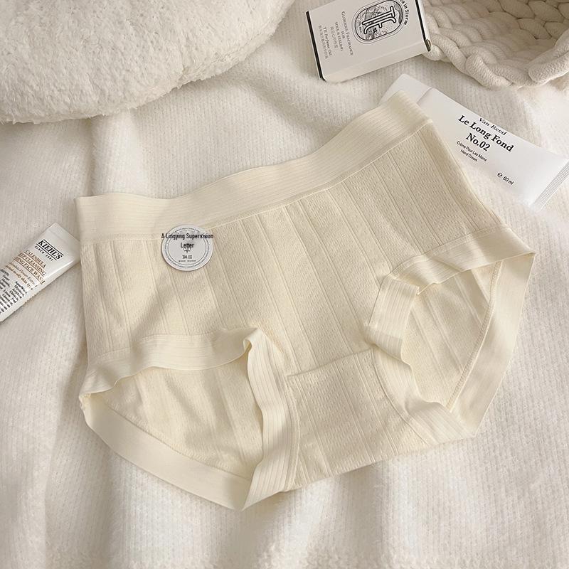 7A Women's Seamless Mid-Waist Cotton Underwear, Skin-Friendly for Teen Girls, Pure Cotton Triangle Shorts