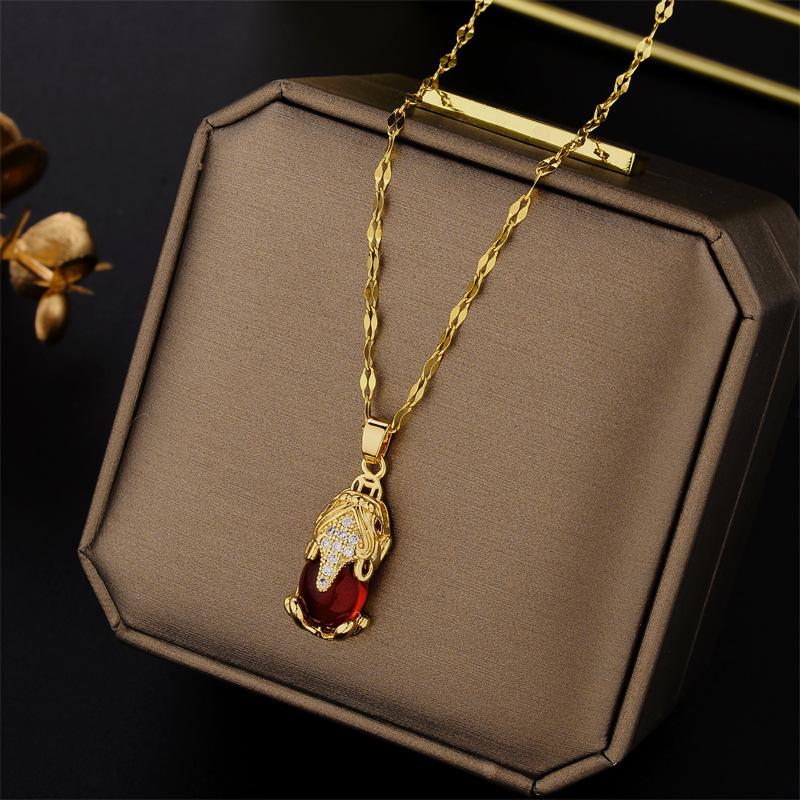 18K Gold Plated Red Lucky Pixiu Titanium Steel Necklace for Women - Trendy Clavicle Fashion Accessory
